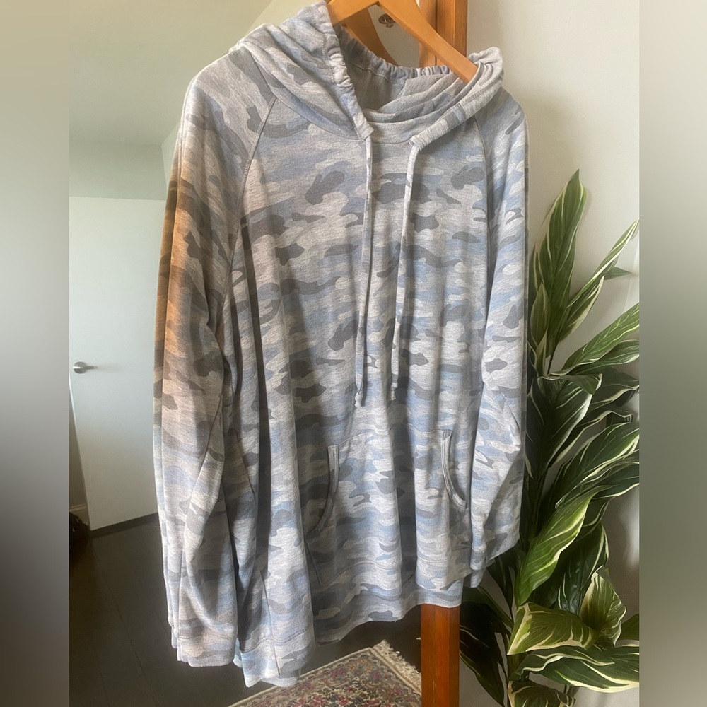 Camo Hoodie Size 1X Blue and Grey